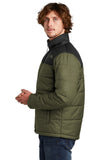 The North Face ® Chest Logo Everyday Insulated Jacket NF0A7V6J