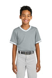 Camiseta de béisbol de malla resistente con cuello en V Sport-Tek® para jóvenes YST221