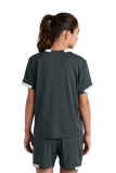 Sport-Tek? Camiseta de manga corta para jóvenes Club YST440